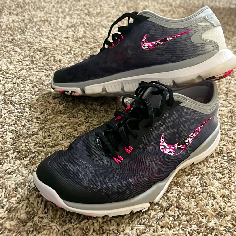 Nike